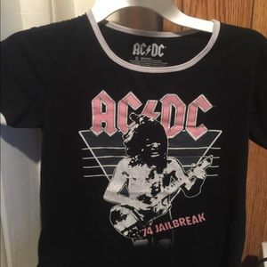 AC/DC ‘74 jailbreak tee